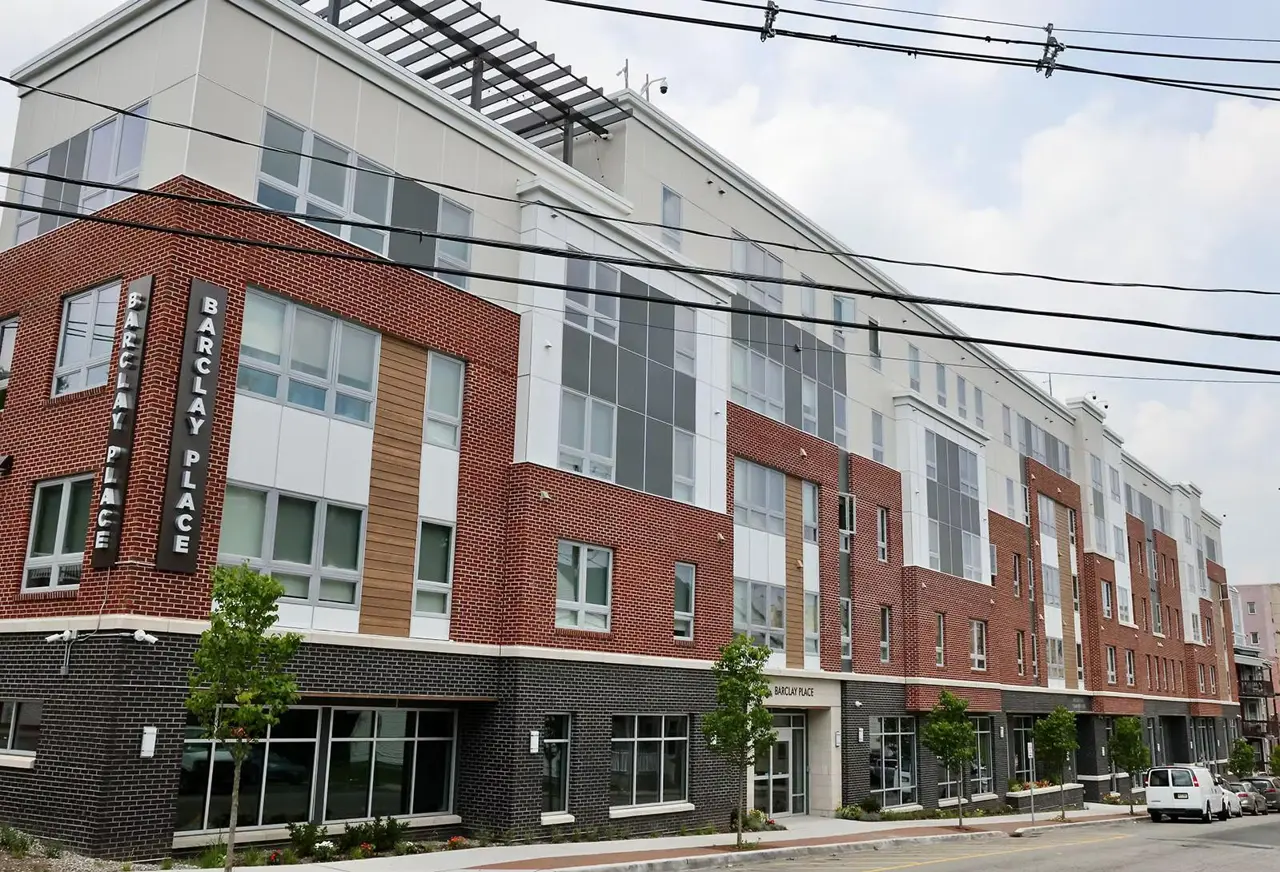 Barclay St Apartments - Apartment, Exterior Painting